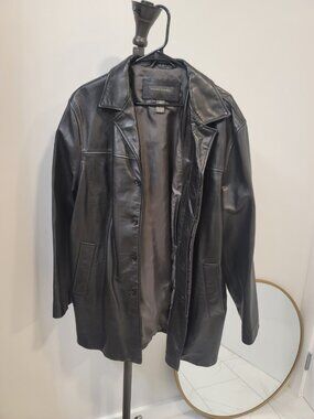 Banana Republic Leather Men's Coat Large Black Excellent Condition